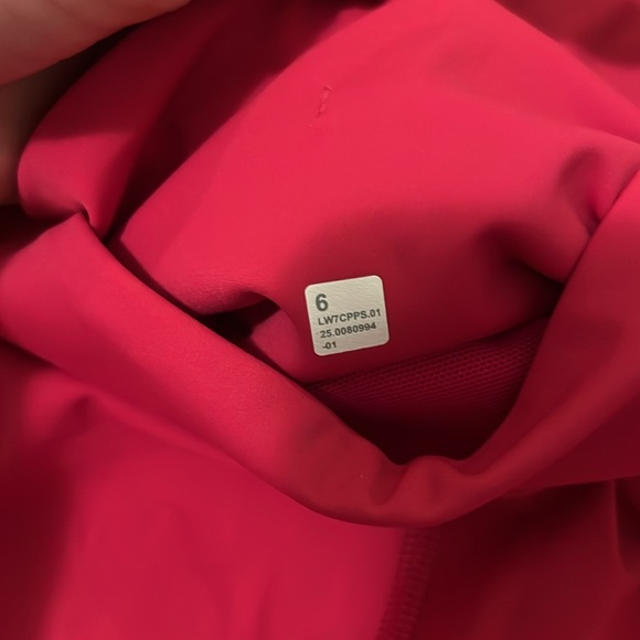 Lululemon fast and free shorts. 6 - Picture 7 of 9